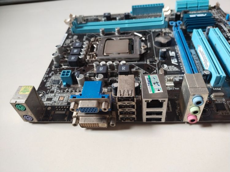 เมนบอร์ด รุ่น asus p7h55-m lx พร้อม cpu i3 530 รูปที่ 6