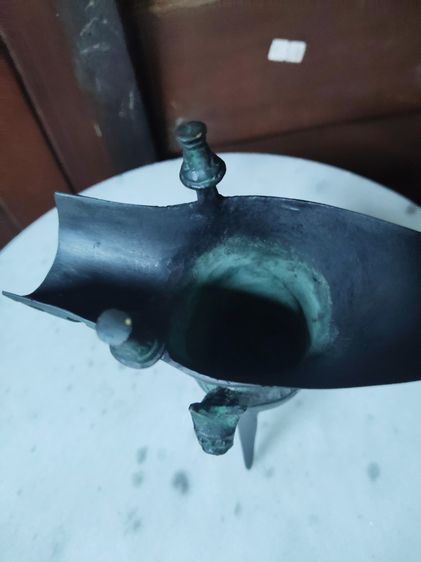 จอกใส่น้ำจันทร์ รูปที่ 3