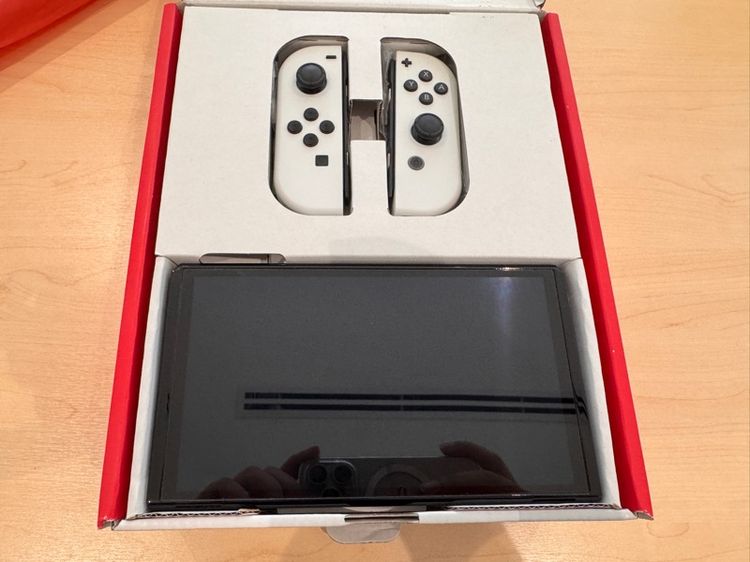 Nintendo Switch Oled สีขาว รูปที่ 2