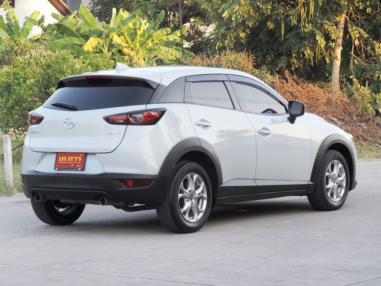 Mazda CX-3 2021 2.0 Base Plus Sedan เบนซิน ไม่ติดแก๊ส เกียร์อัตโนมัติ ขาว รูปที่ 4