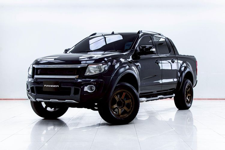 รถ Ford Ranger 2.2 Hi-Rider Wildtrak สี ดำ