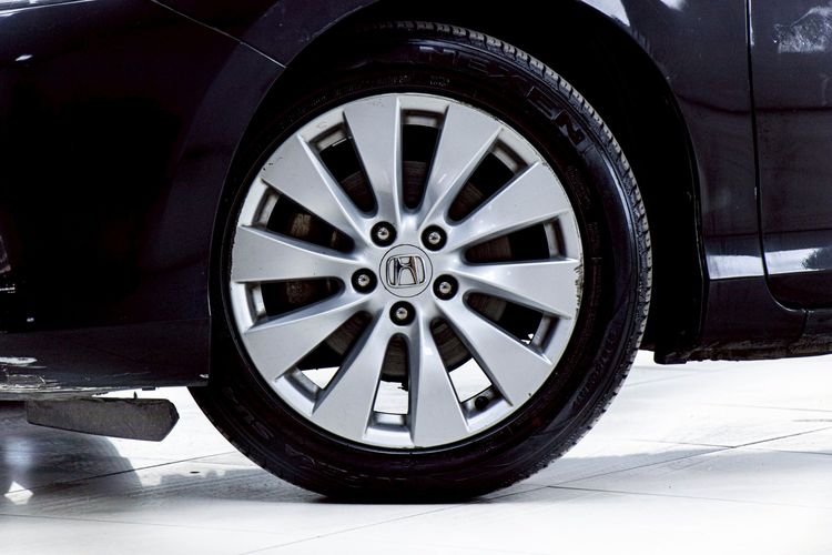 Honda Accord 2013 2.0 EL NAVI Sedan เบนซิน ไม่ติดแก๊ส เกียร์อัตโนมัติ ดำ รูปที่ 4