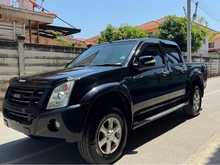 รถ Isuzu D-MAX 2.5 Hi-Lander สี ดำ
