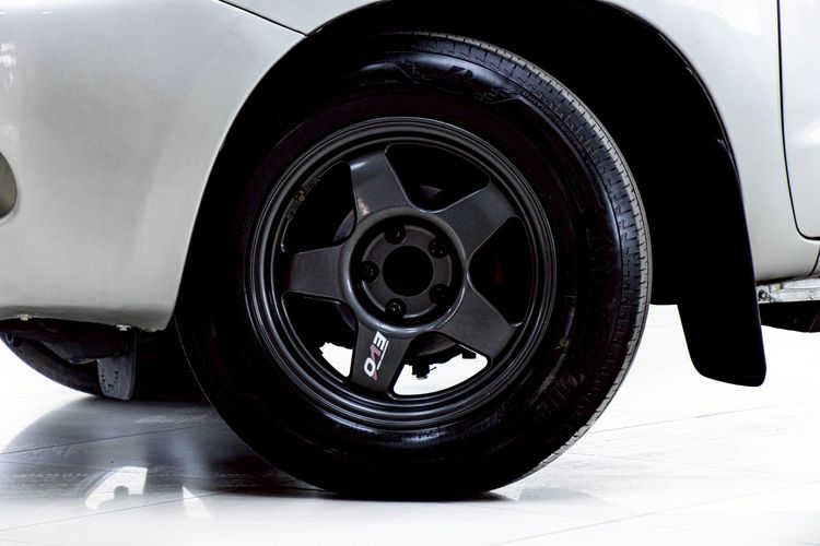 Toyota Hilux Vigo 2008 2.5 E Pickup ดีเซล ไม่ติดแก๊ส เกียร์ธรรมดา เทา รูปที่ 4