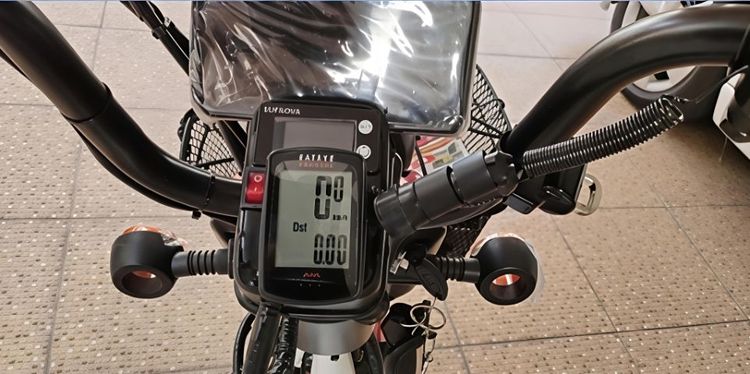 Cateye จอ LED วัดความเร็วจักรยาน สภาพสวย รูปที่ 4