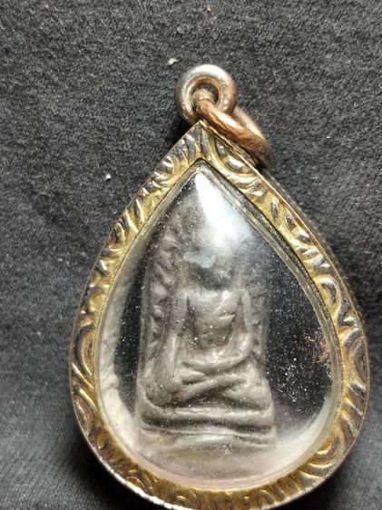 ❌ปิดครับ❌พระรอดลำพูนพิมพ์เล็กแกะออกจากกรอบเก่ามาครับ รูปที่ 3