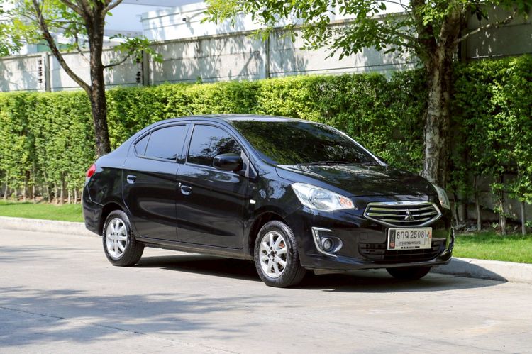 Mitsubishi Attrage 2017 1.2 GLX Sedan เบนซิน เกียร์อัตโนมัติ ดำ รูปที่ 2