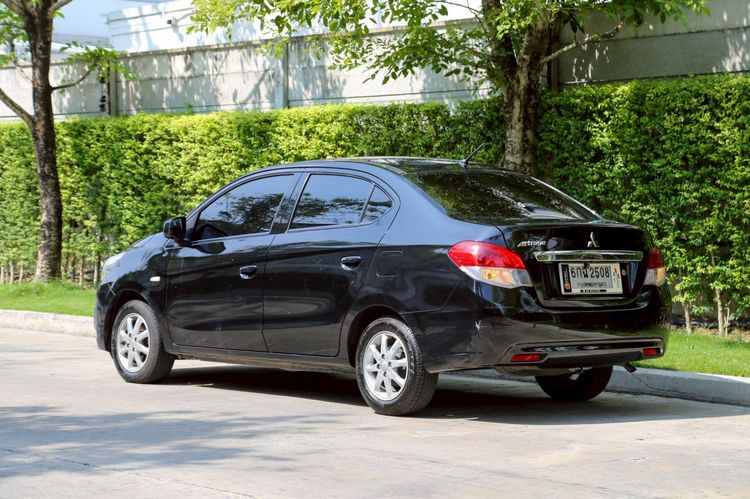 Mitsubishi Attrage 2017 1.2 GLX Sedan เบนซิน เกียร์อัตโนมัติ ดำ รูปที่ 4