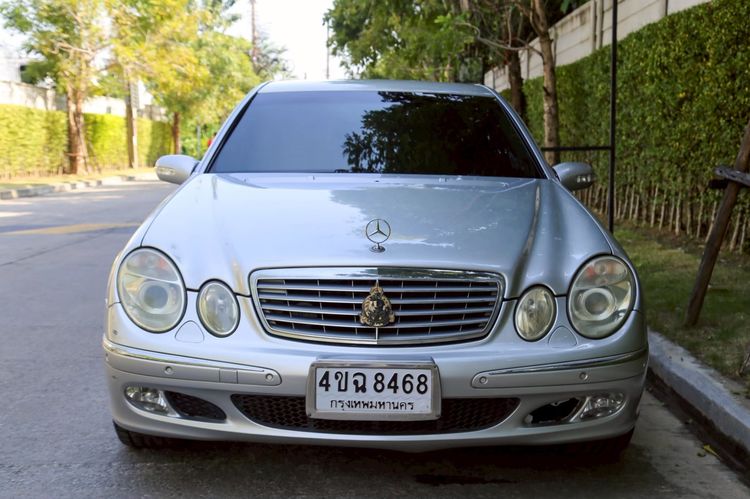 Mercedes-Benz E-Class 2004 E200 Sedan เบนซิน ไม่ติดแก๊ส เกียร์อัตโนมัติ บรอนซ์เงิน รูปที่ 2