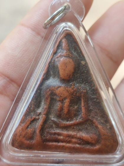 พระนางพญาพิมพ์เข่าบ่วง รูปที่ 3