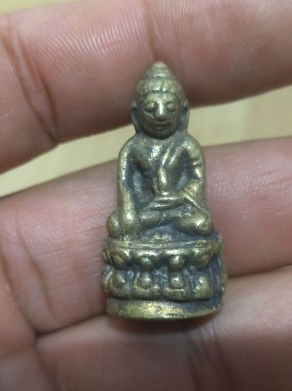 พระกริ่งเก่า