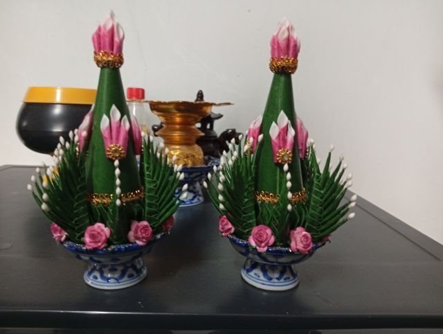 บายศรีผ้าขนาดสูง 6" งานฝีมือปราณีต สำหรับบูชา องค์เทพ