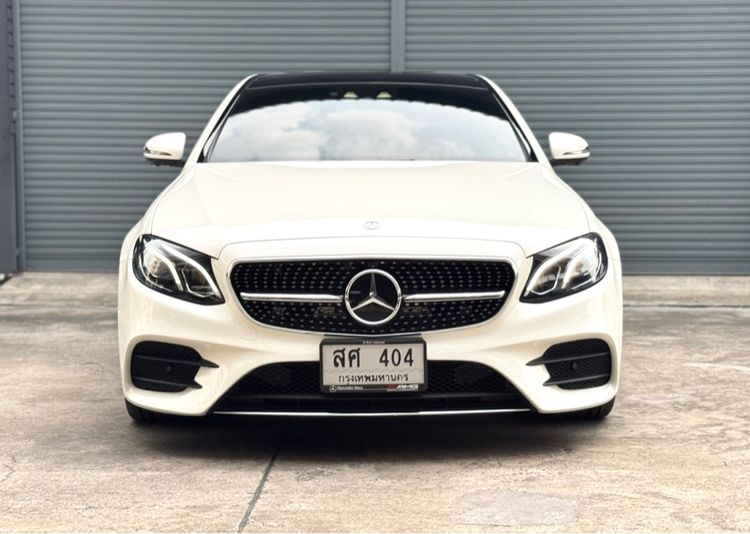 Mercedes-Benz E-Class 2017 E220 Sedan ดีเซล ไม่ติดแก๊ส เกียร์อัตโนมัติ ขาว รูปที่ 2