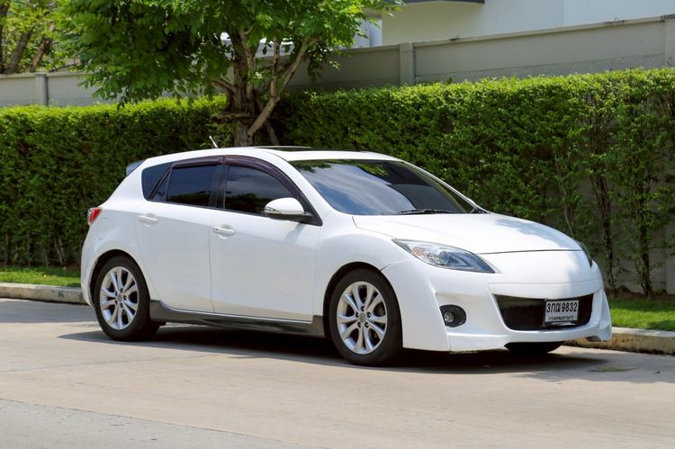 Mazda Mazda3 2013 2.0 Maxx Sports Sedan เบนซิน ไม่ติดแก๊ส เกียร์อัตโนมัติ ขาว รูปที่ 2