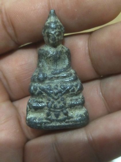 พระหลวงพ่อเนียมวัดน้อย