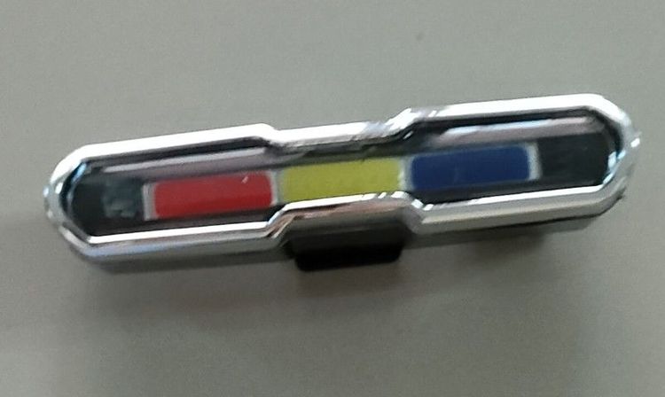 ไฟท้ายจักรยาน 3 สี ขาว แดง น้ำเงิน ไฟสว่างที่สุด รูปที่ 4