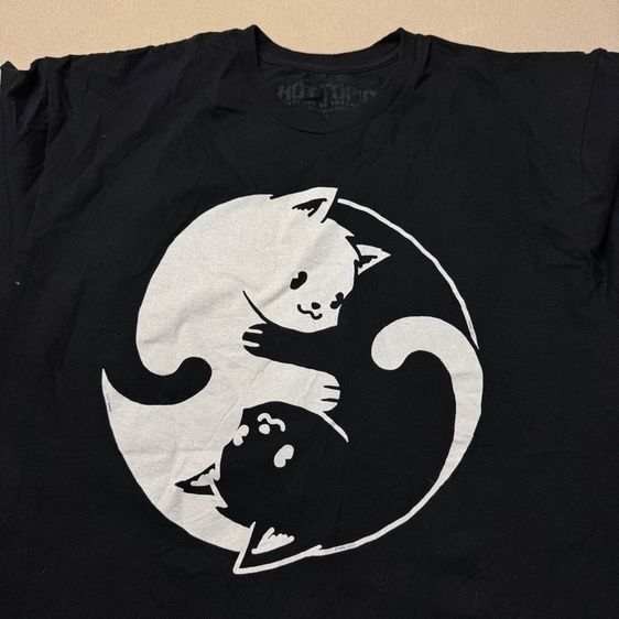 เสื้อยืด Hot Tupic Black Cat Size L  รูปที่ 4