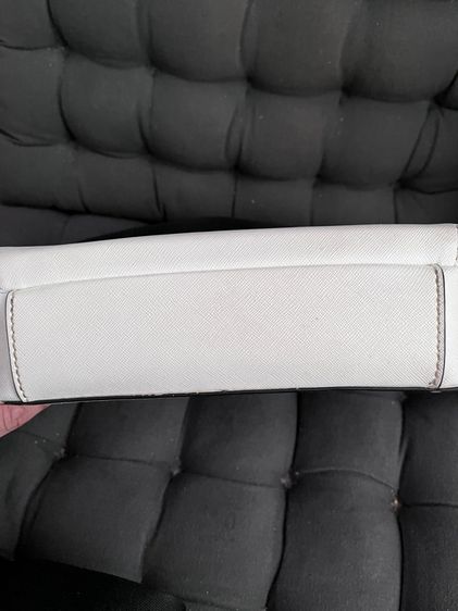 กระเป๋า Guess แท้ รูปที่ 7