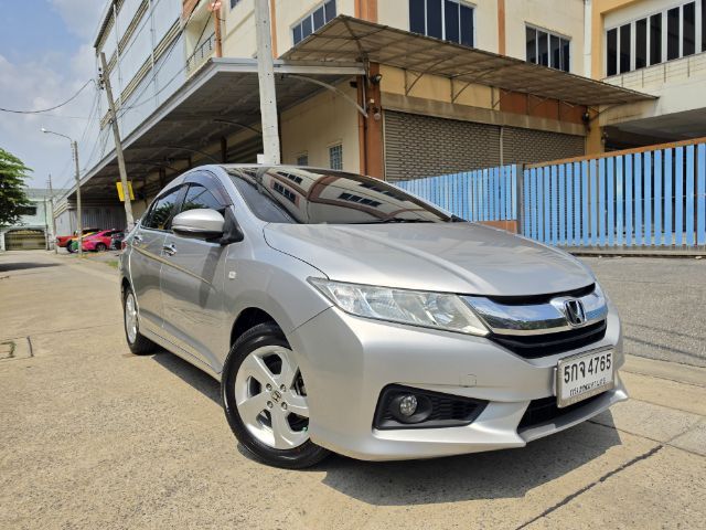 รถ Honda City 1.5 V Plus i-VTEC สี บรอนซ์เงิน