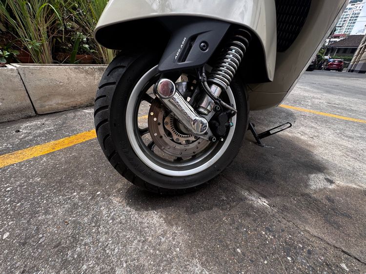 🛵 Vespa GTS 300 Classic HPE 2024 — ฿175,000 รูปที่ 9