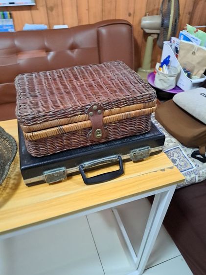 ชุดของสะสมคุณพ่อ สมัย 2499 รูปที่ 3