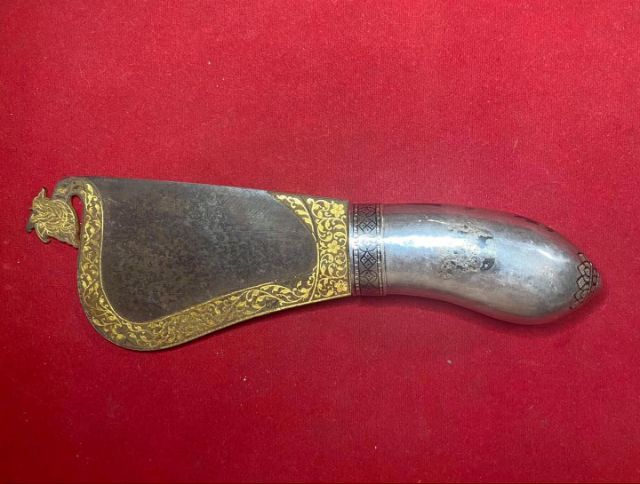 มีถมทองด้ามเงิน สวยมาก รูปที่ 3