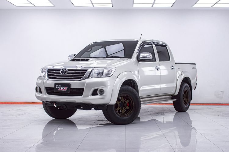 รถ Toyota Hilux Vigo 2.5 Prerunner G สี เทา