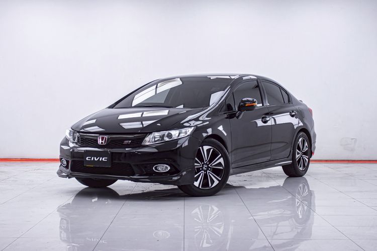 รถ Honda Civic 1.8 E i-VTEC สี ดำ