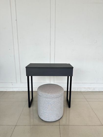 อื่นๆ ไม้ โต๊ะเครื่องแป้ง (ใหญ่) ท็อปสีเทา โครงขาเหล็กสีดำ พร้อมสตูล