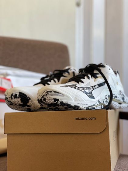 รองเท้ากีฬา แบดมินตัน รูปที่ 2