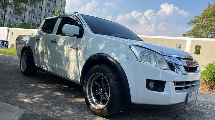 รถ Isuzu D-MAX 2.5 SL Ddi i-TEQ สี ขาว