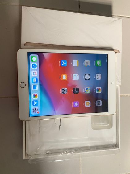 iPad mini 3 64GB WiFi ใส่ซิมได้ เครื่องศูนย์ไทย สภาพใหม่ ปกติทุกอย่าง ไม่ติดอะไร รูปที่ 3