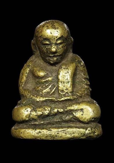 พระรูปหล่อ หลวงพ่อเงิน วัดท้ายน้ำ