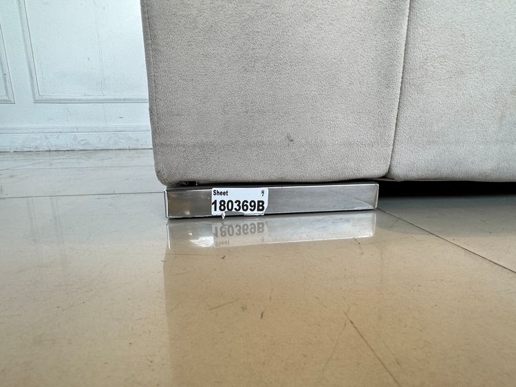 โซฟาแอล (แอลสลับฝั่งได้) พร้อมสตูล เบาะผ้ากำมะหยี่สีครีม ถอดปลอกได้ โครงไม้ MDF ขาสเตนเลส  รูปที่ 16