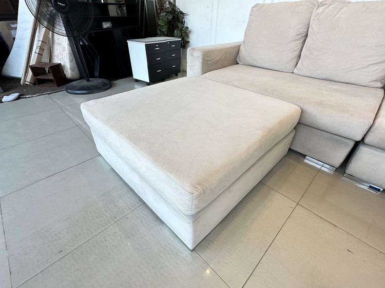 โซฟาแอล (แอลสลับฝั่งได้) พร้อมสตูล เบาะผ้ากำมะหยี่สีครีม ถอดปลอกได้ โครงไม้ MDF ขาสเตนเลส  รูปที่ 13