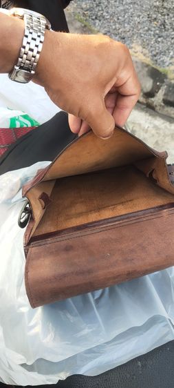 Bally cross body bag 