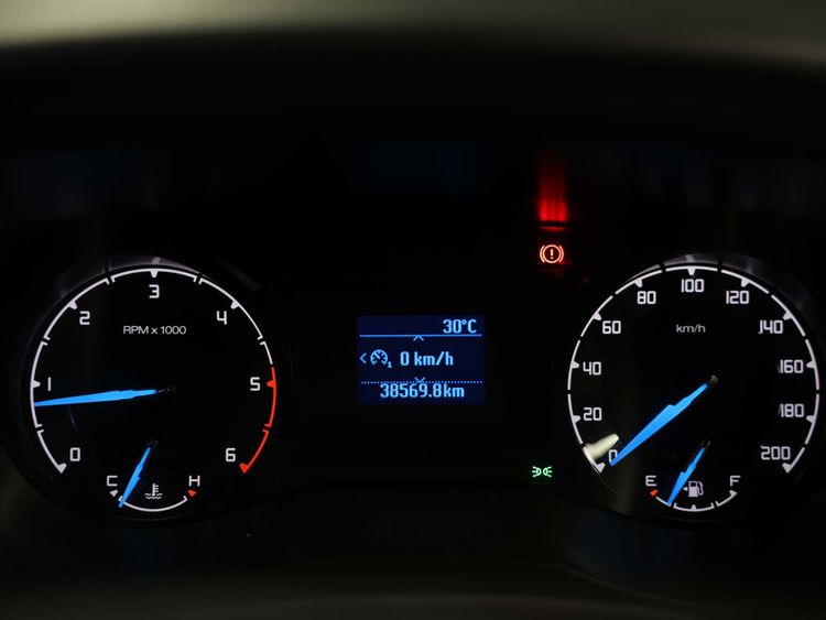 Ford Ranger 2018 2.2 Hi-Rider XLT Pickup ดีเซล ไม่ติดแก๊ส เกียร์ธรรมดา ขาว รูปที่ 3