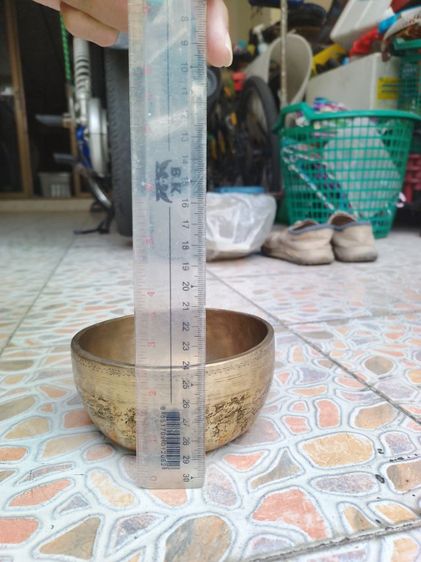 ขันโบราณขันทองเหลือง ขันลงหิน ขนาด4.5นิ้ว  รูปที่ 2