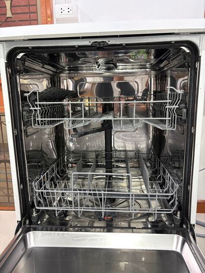 เครื่องล้างจาน Electrolux ESF5206LOW ความจุ 13 ชุดมาตรฐาน 156  ชิ้น สภาพ 95 รูปที่ 5