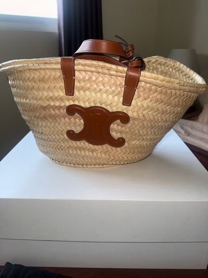 กระเป๋าทะเล Celine