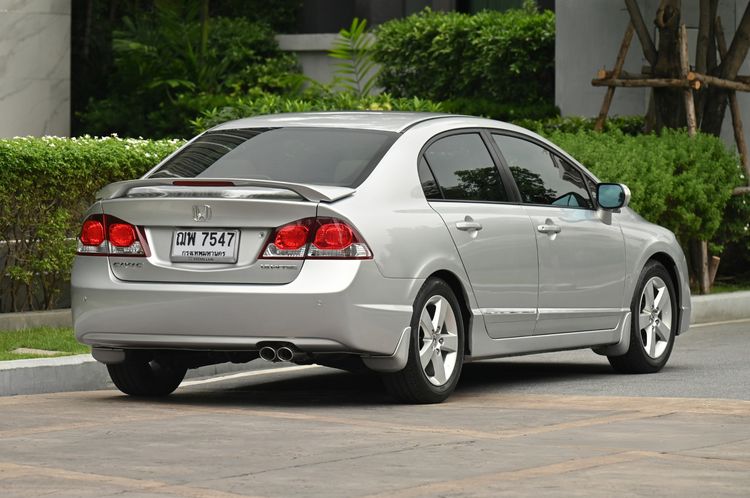 Honda Civic 2009 1.8 E i-VTEC Sedan เบนซิน ไม่ติดแก๊ส เกียร์อัตโนมัติ เทา รูปที่ 4