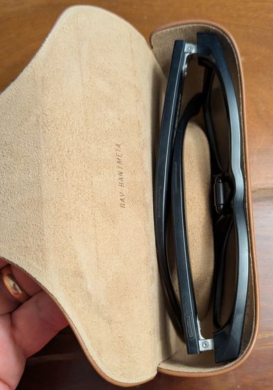 Meta RayBan glasses gen1 รูปที่ 2