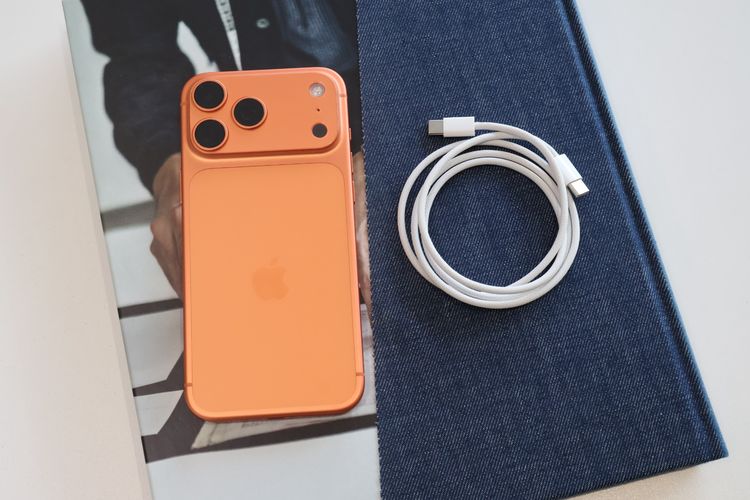 iPhone 17 Pro Max 512GB  เครื่องสภาพนางฟ้า ไม่มีรอยเลย แบต 100 รอบชาร์จน้อย ประกันเหลือยาวถึงสิ้นปีอ รูปที่ 12