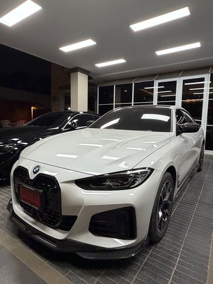 BMW I4 2024 eDrive35 M Sport Sedan ไฟฟ้า ไม่ติดแก๊ส เกียร์อัตโนมัติ ขาว รูปที่ 2