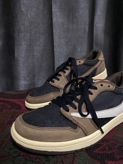 Nike Air Jordan Travis Scott size 9.5 US รูปที่ 4