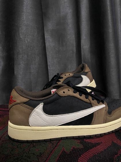 Nike Air Jordan Travis Scott size 9.5 US รูปที่ 2