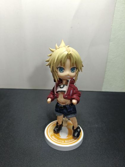 ดอลล์สาวน้อยผมทอง ชุดแจ็คเก็ตแดง มือสอง (Saber of Red Casual Ver.) รูปที่ 7