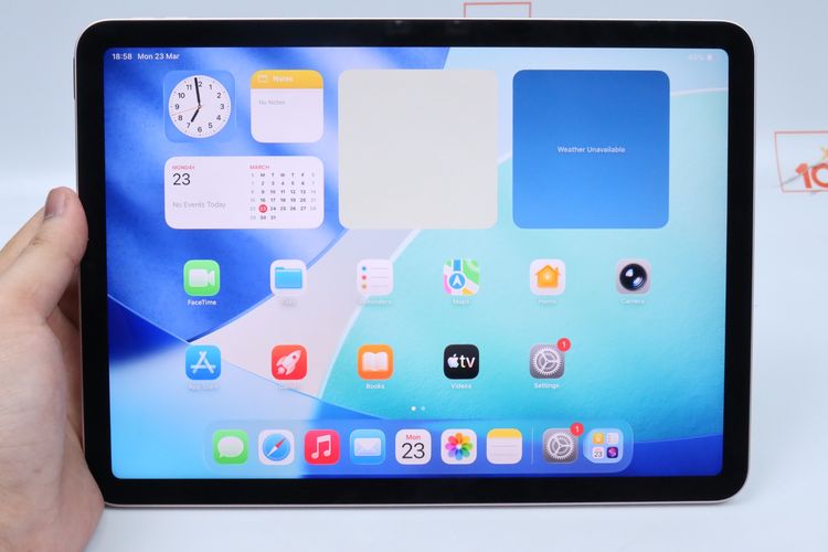 iPad Air M1 256GB WiFi (Space Gray) แทปเล็ตรุ่นยอดนิยม บางเบา เหมาะกับสายพกพา ความจุเยอะ ไม่มีตำหนิ ราคาดีมาก รูปที่ 2