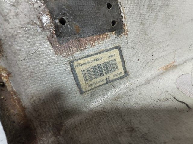 ไม่มีความเสียหาย - ฝาปิดท้ายรถ Lamborghini Murcielago LP640 สีขาว รูปที่ 5