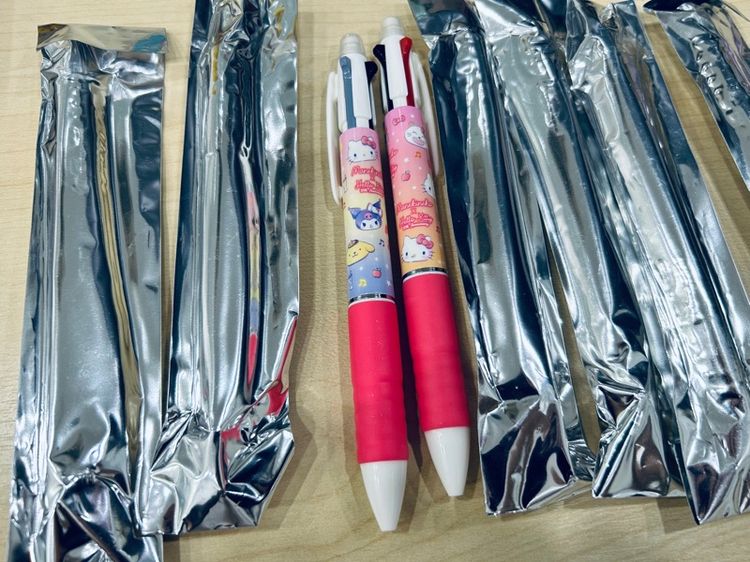 ปากกา Sanrio 3 in 1 แท้จากญี่ปุ่น รูปที่ 2